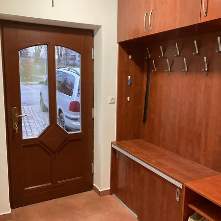 Pod Nadymakem فيلة Telč